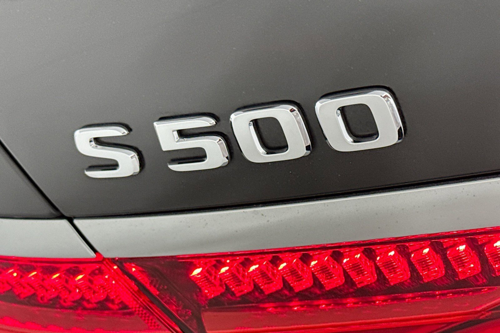 Certified 2023 Mercedes-Benz S 500 4MATIC image 9