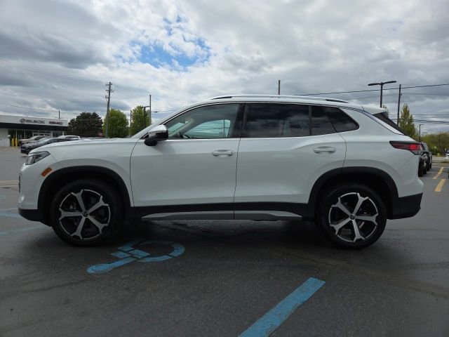 Used 2025 Volkswagen Tiguan SE AWD/4WD image 4