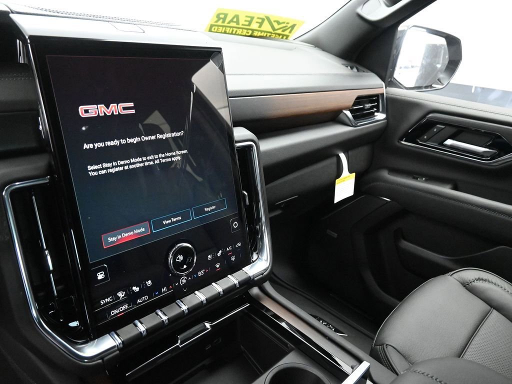 New 2026 GMC Yukon XL Denali w/ Denali Reserve Package image 24