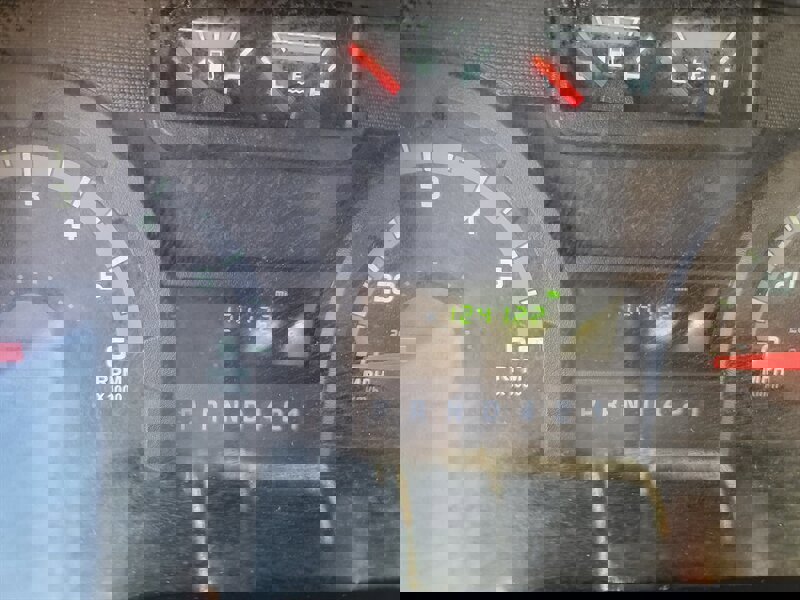 Used 2016 Ford E-450 and Econoline 450 Super Duty image 28