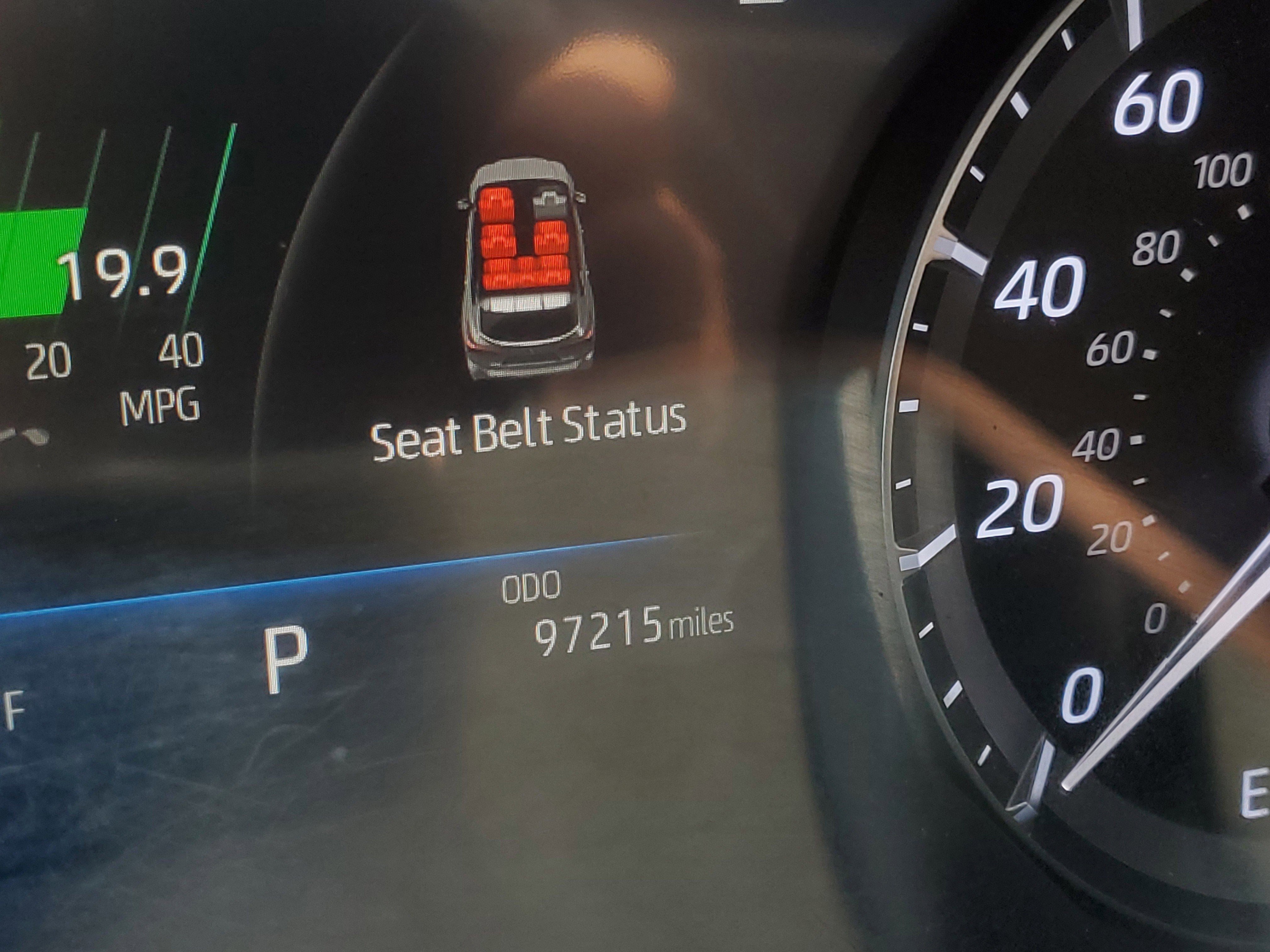 Used 2021 Toyota Highlander XLE image 27