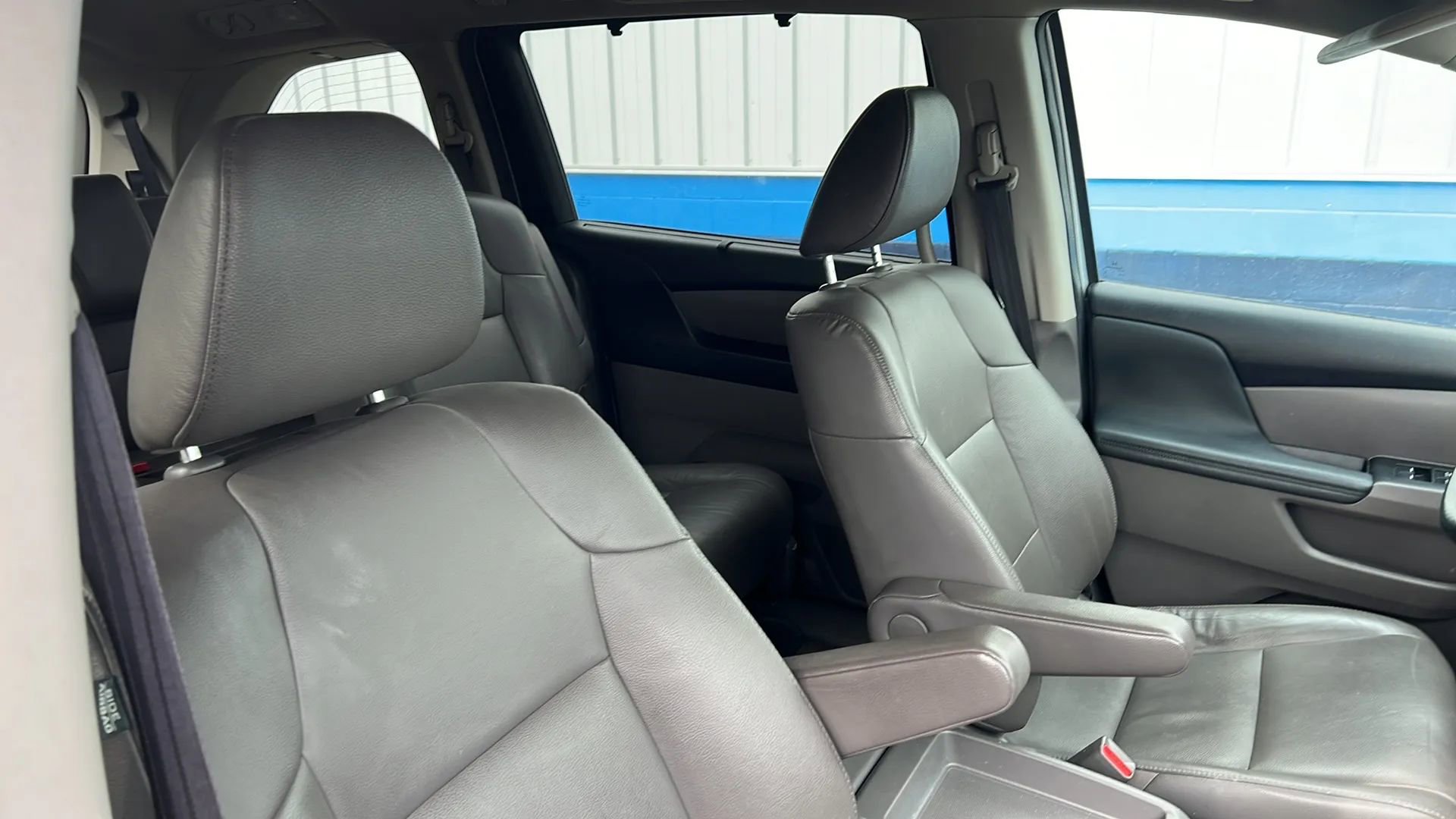 Used 2015 Honda Odyssey Touring image 18