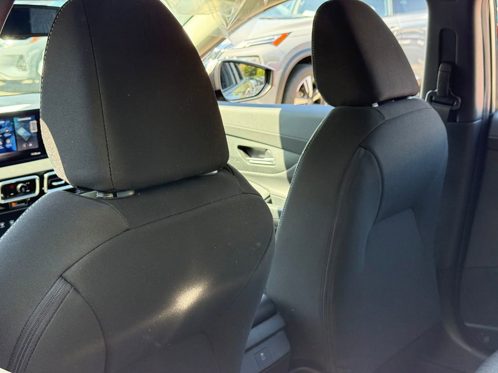 New 2026 Nissan Sentra SV w/ SV Convenience Package image 18