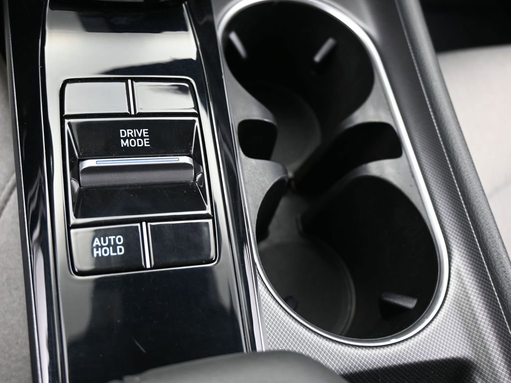 Used 2022 Hyundai Sonata SE image 24
