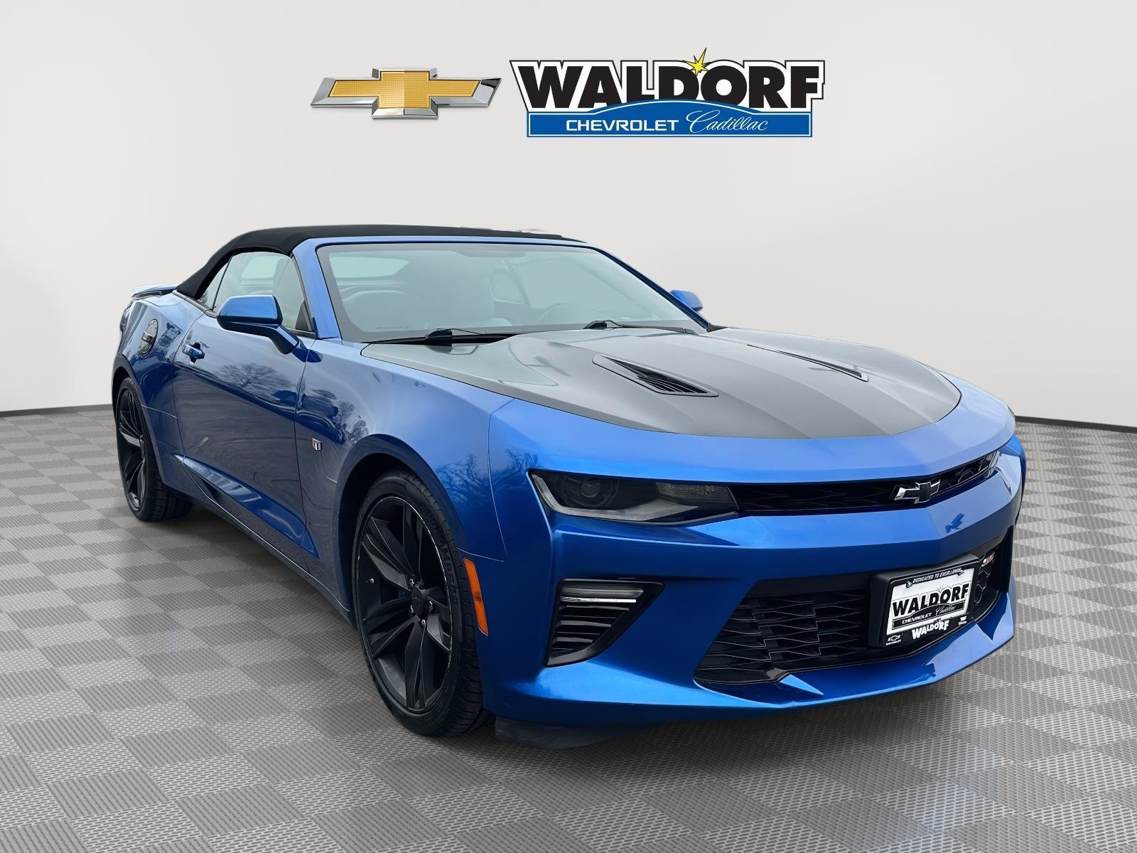 Used 2016 Chevrolet Camaro SS video 1