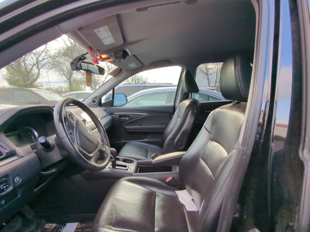 Used 2017 Honda Ridgeline RTL image 6