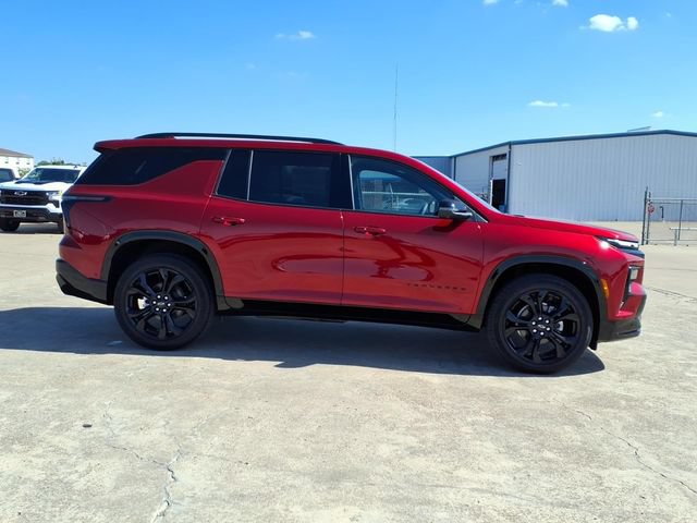 New 2027 Chevrolet Traverse RS w/ LPO, Floor Liner Package FWD image 4