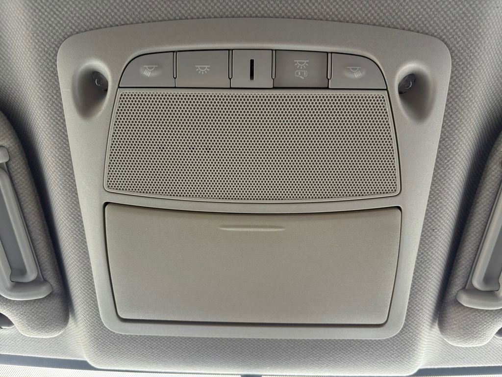 Used 2016 Nissan Sentra SR image 28