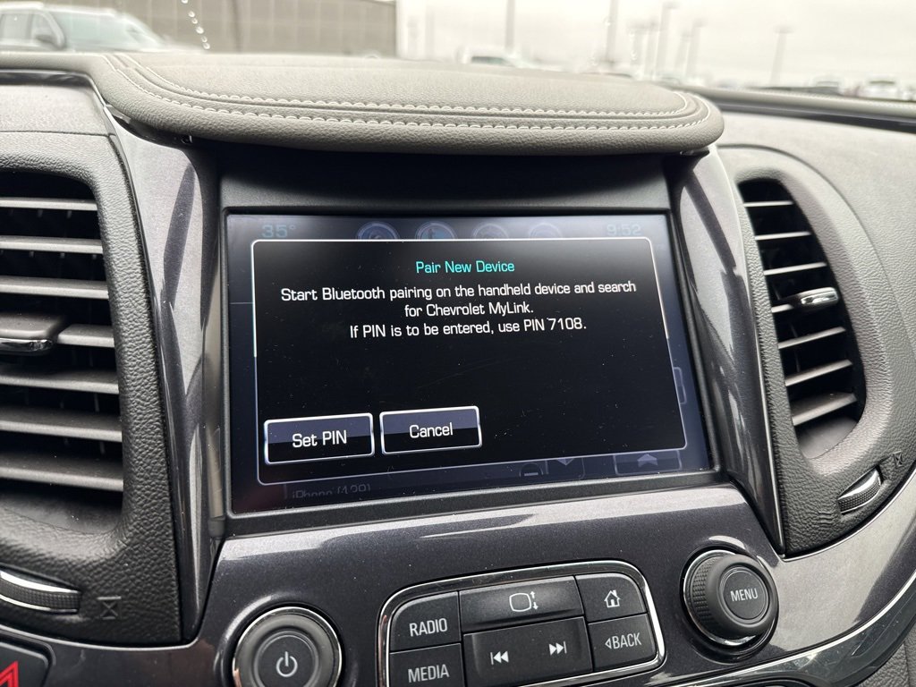 Used 2017 Chevrolet Impala Premier w/ Enhanced Convenience Package image 22