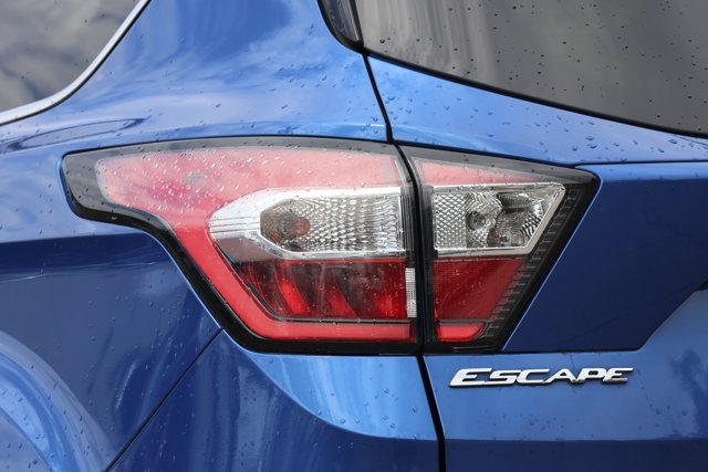 Used 2018 Ford Escape SE AWD/4WD image 11