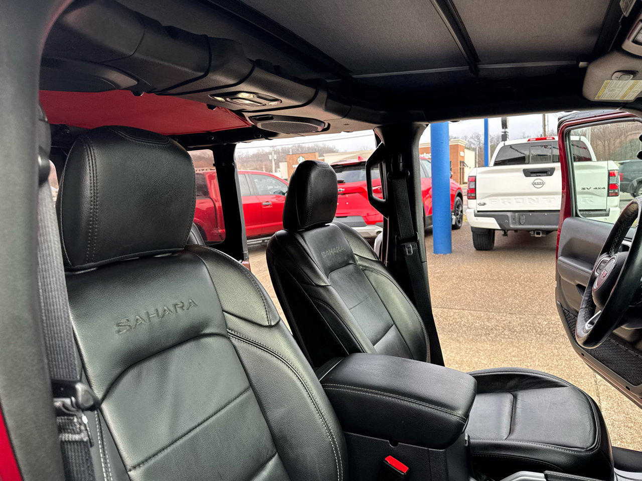 Used 2022 Jeep Wrangler Unlimited Sahara w/ Cold Weather Group image 45