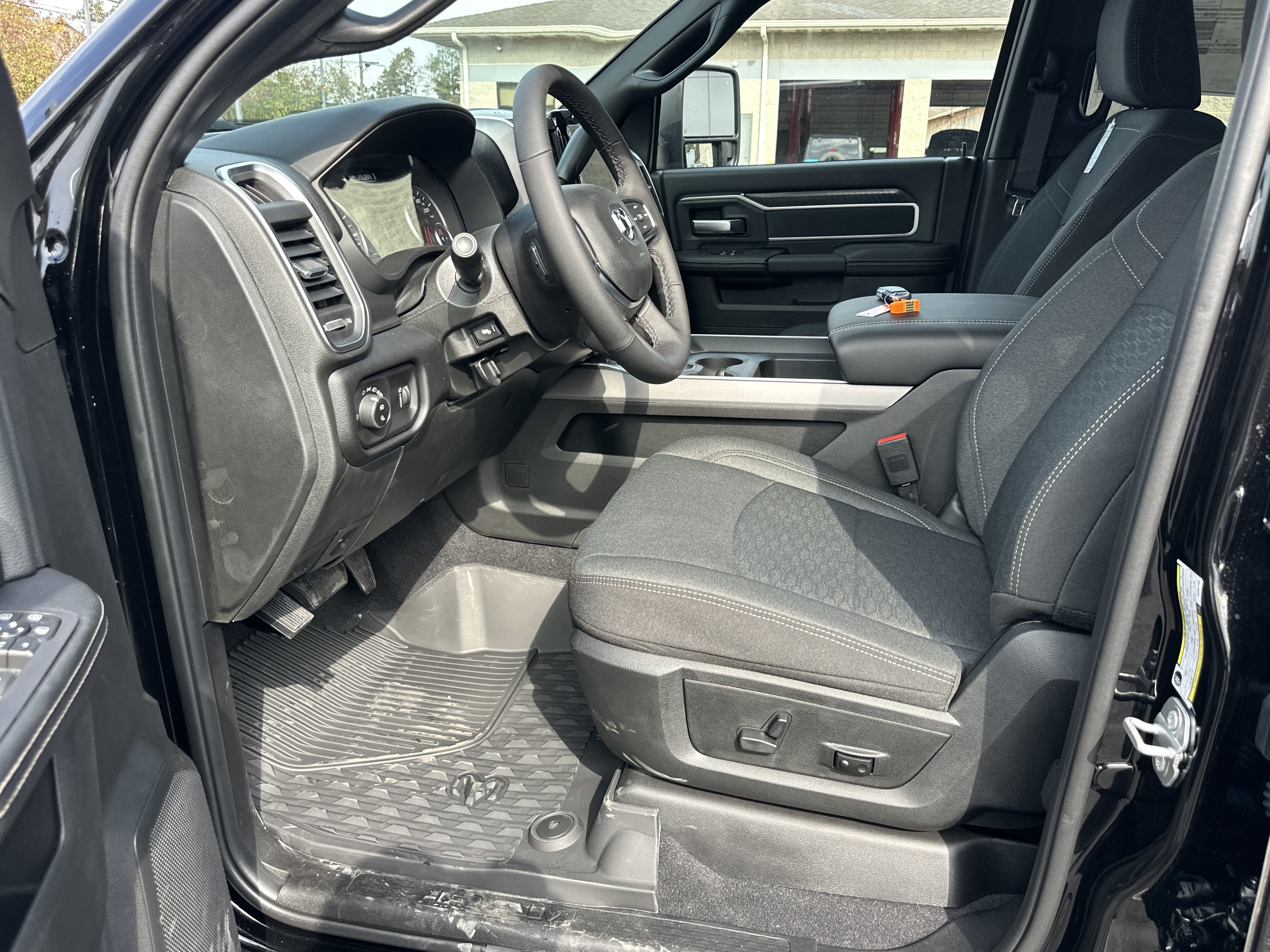 New 2027 RAM 2500 Big Horn AWD/4WD image 26