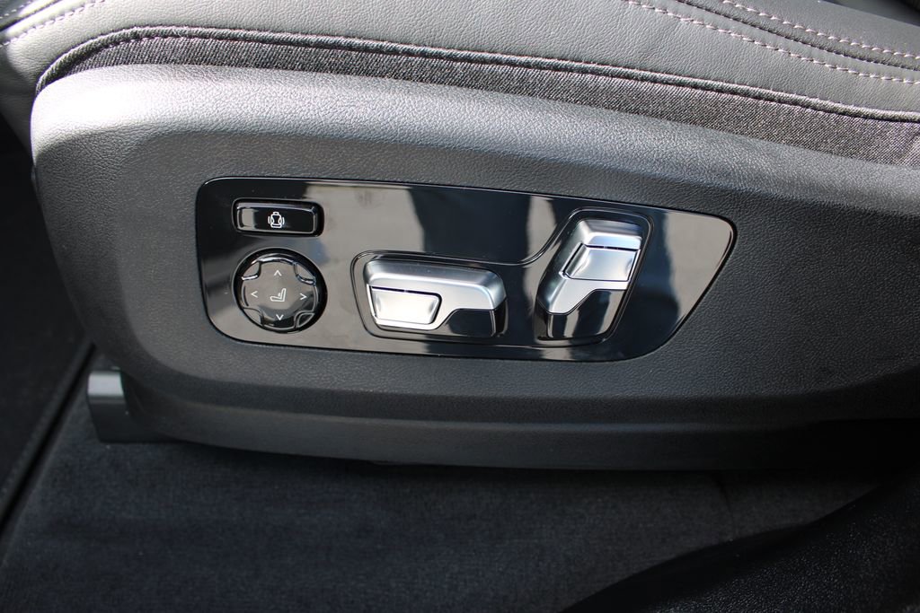 New 2026 BMW X7 xDrive40i image 29