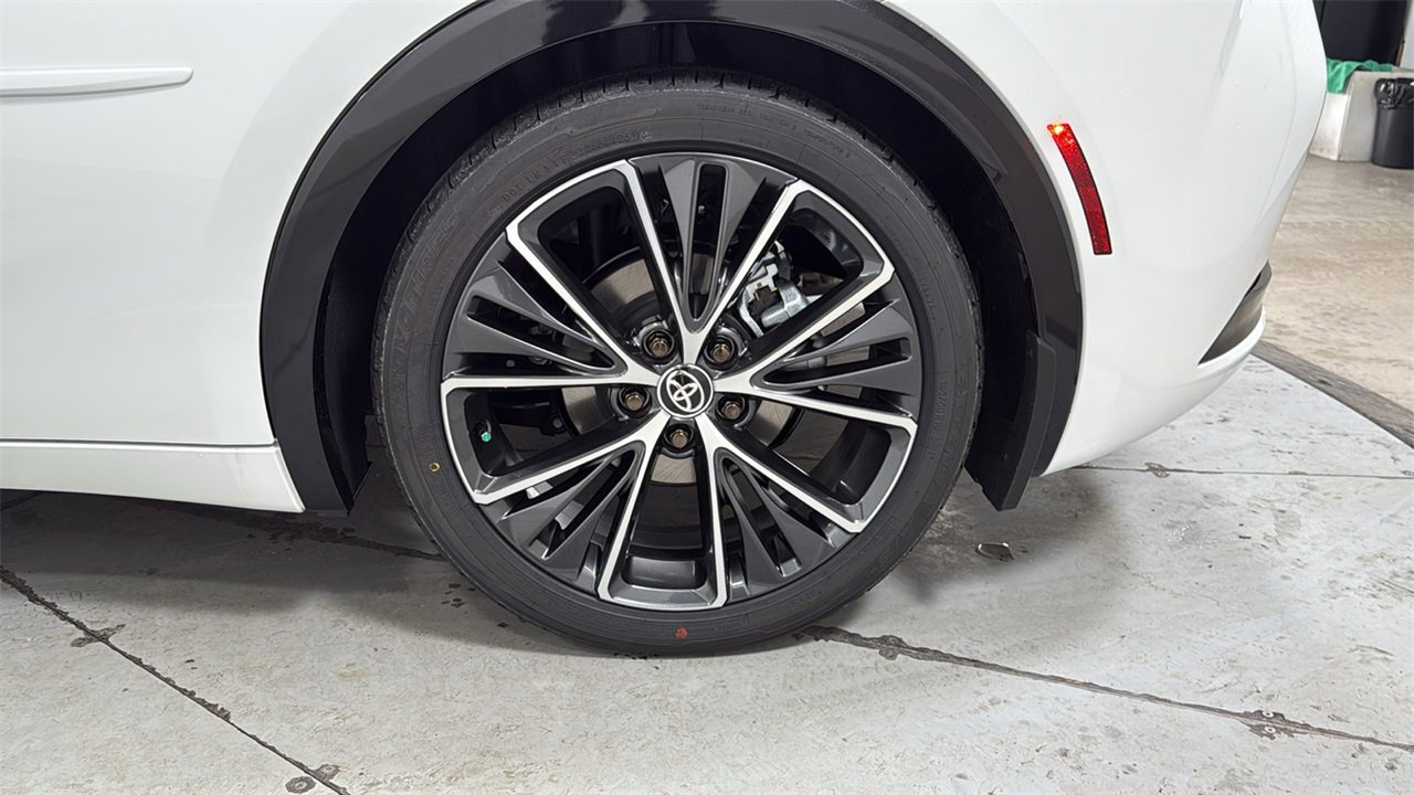 New 2026 Toyota Prius XLE image 23