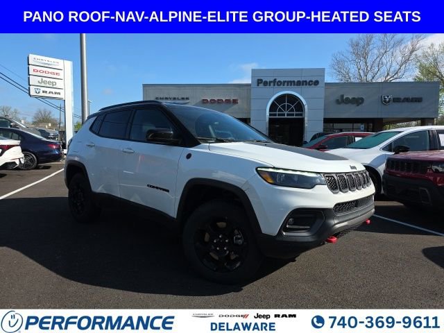 Used 2024 Jeep Compass Trailhawk w/ Trailhawk Elite Group AWD/4WD image 1