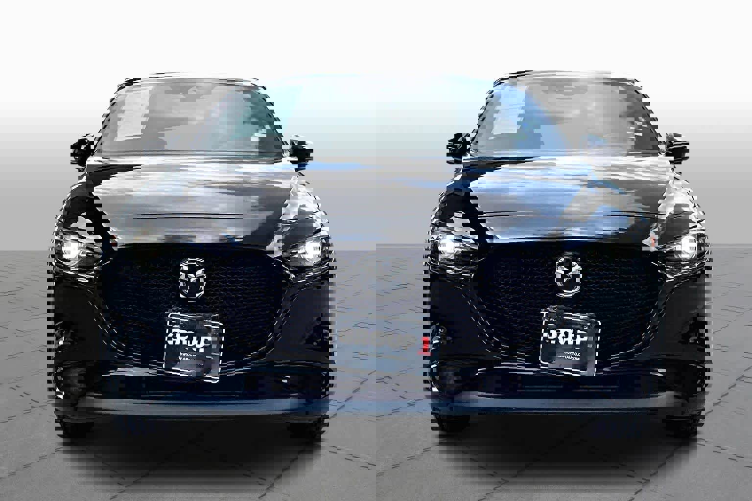 Used 2021 MAZDA MAZDA3 s image 4