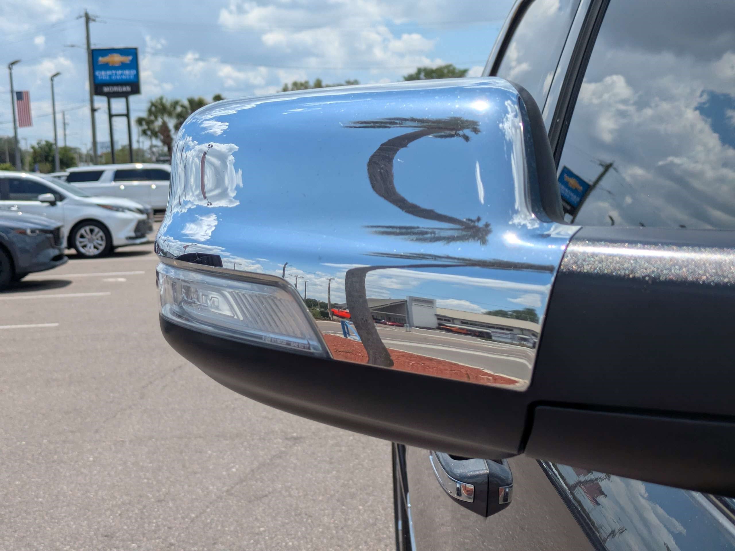 Used 2019 RAM 1500 Limited RWD image 13