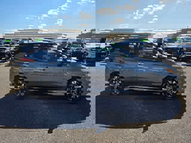 Used 2019 Nissan Leaf SV image 8
