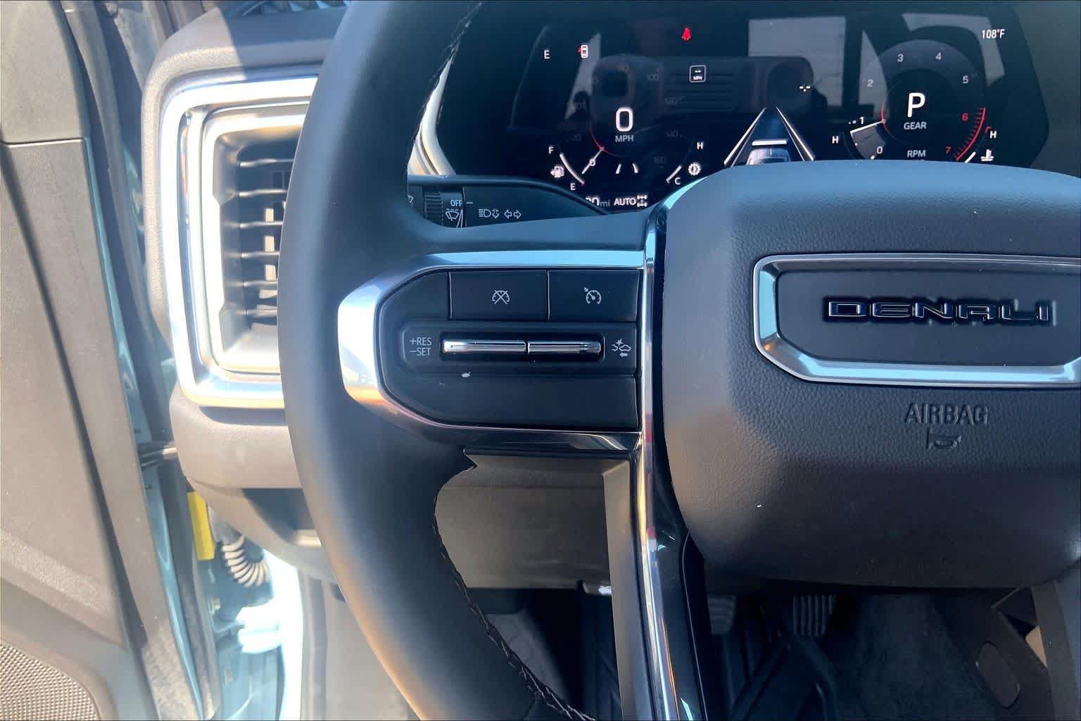 Certified 2025 GMC Canyon Denali AWD/4WD image 23