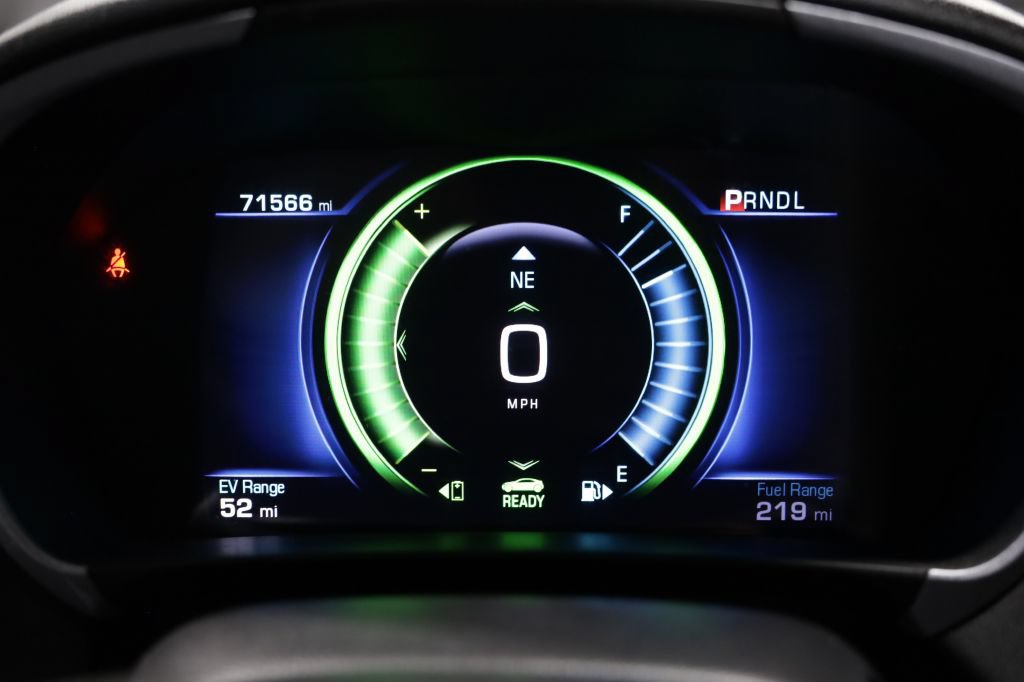 Used 2018 Chevrolet Volt LT w/ Comfort Package FWD image 40