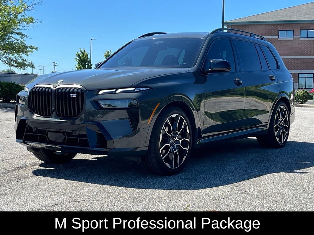 Used 2026 BMW X7 M60i AWD/4WD image 3