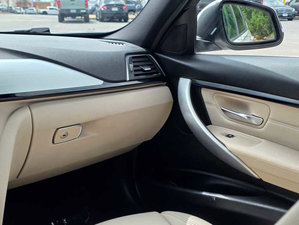 Used 2016 BMW 328i xDrive Wagon image 23