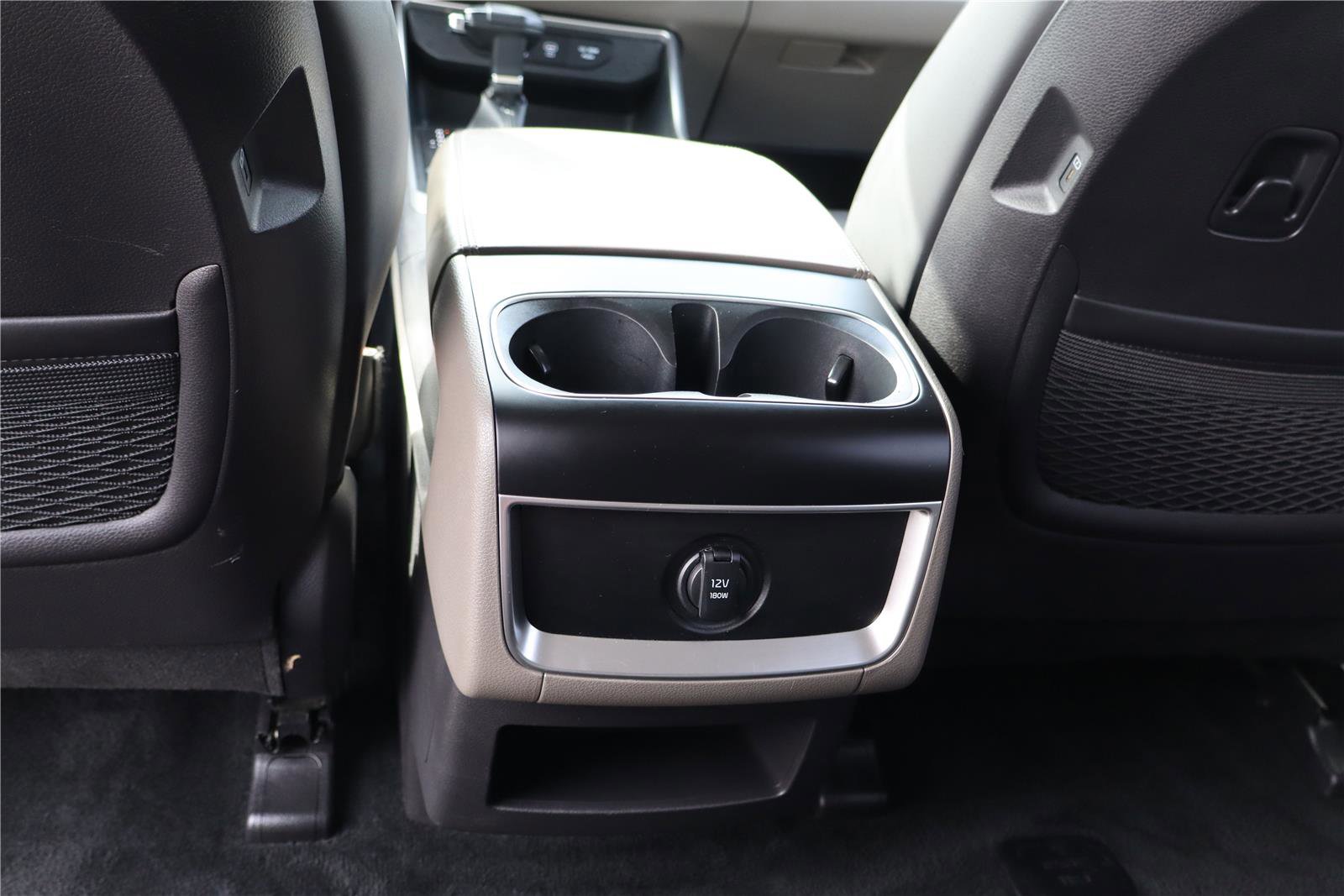 Certified 2025 Kia Carnival image 25