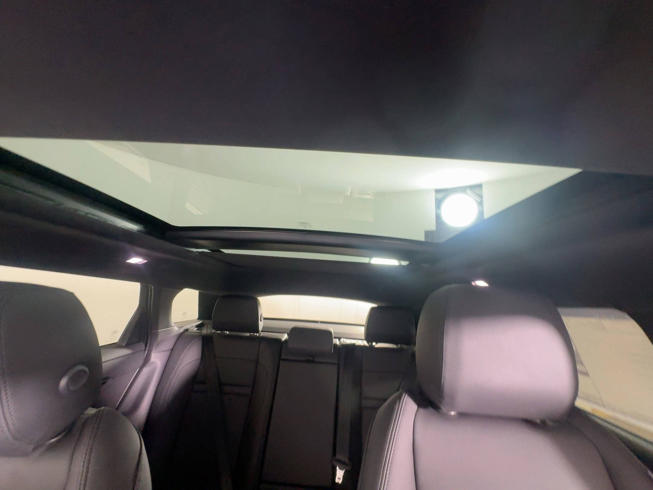 New 2026 Land Rover Range Rover Evoque Dynamic SE AWD/4WD image 15