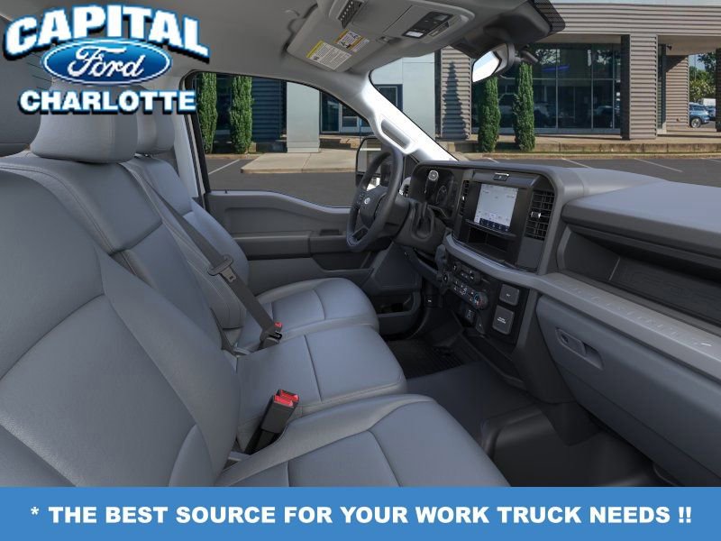 New 2025 Ford F550 4x4 Regular Cab Super Duty image 11