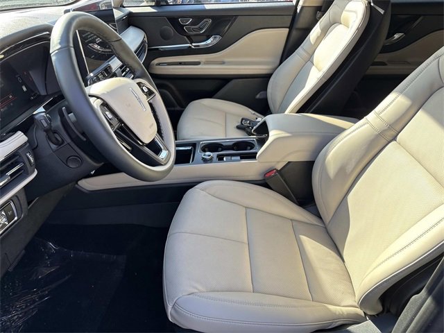 New 2026 Lincoln Corsair Reserve image 23