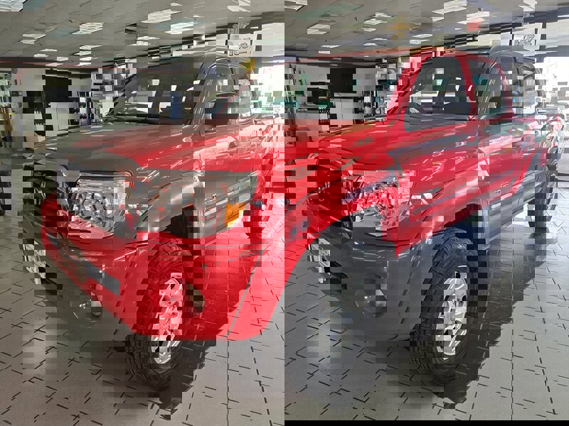 Used 2007 Toyota Tacoma PreRunner w/ SR5 Pkg #2 image 1