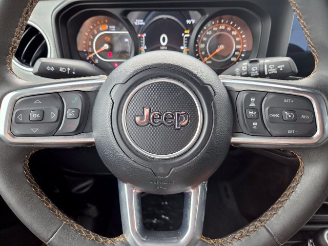 Used 2024 Jeep Wrangler Unlimited Sahara AWD/4WD image 23