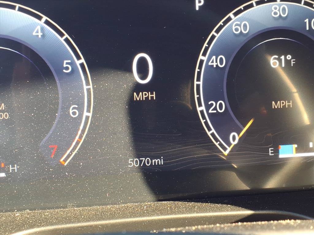 Certified 2025 Jeep Grand Cherokee Limited AWD/4WD image 21