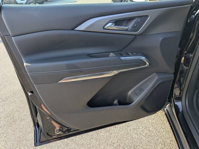 New 2026 Chevrolet Traverse LT w/ Driver Confidence Package FWD image 9