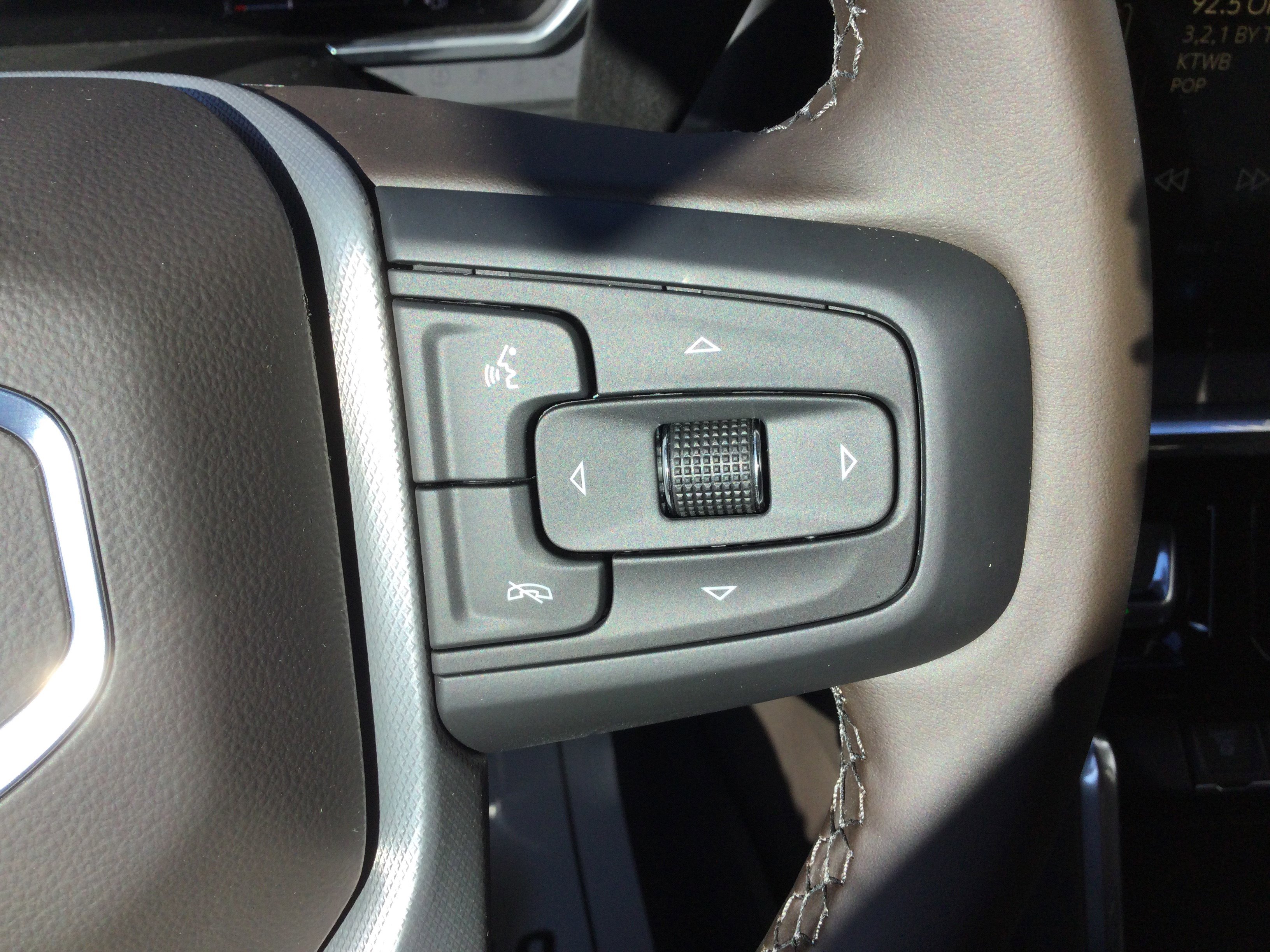 New 2026 GMC Sierra 3500 Denali w/ Denali Reserve Package image 18