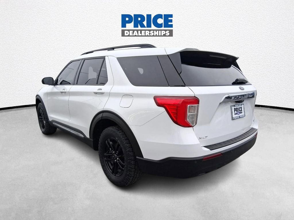 Used 2020 Ford Explorer XLT image 5