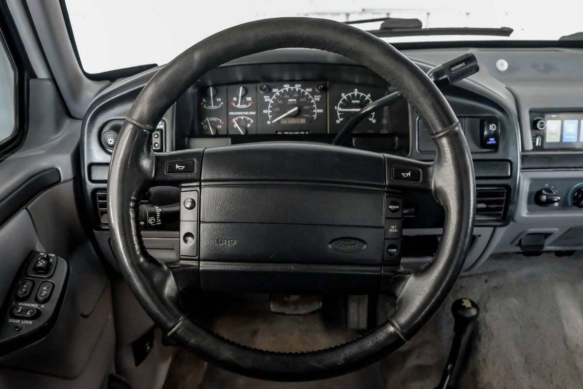 Used 1996 Ford Bronco XLT AWD/4WD image 15