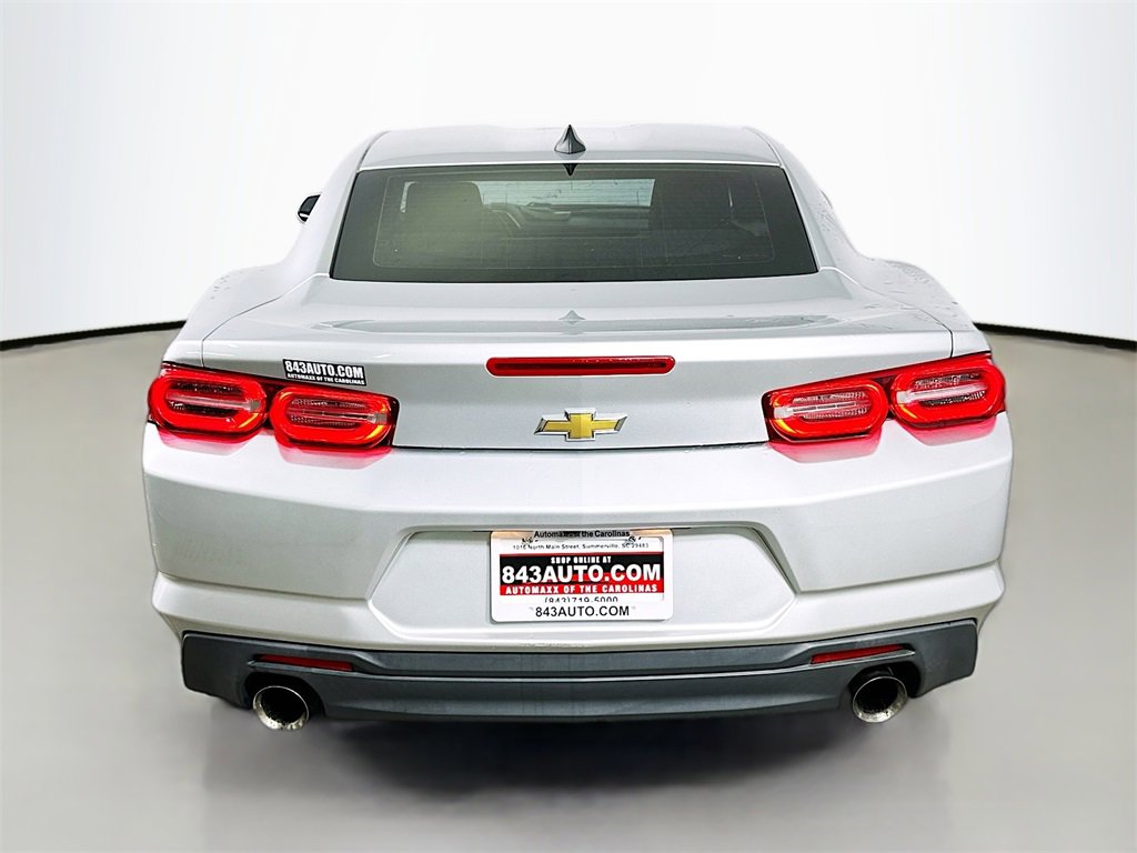Used 2019 Chevrolet Camaro LT image 6