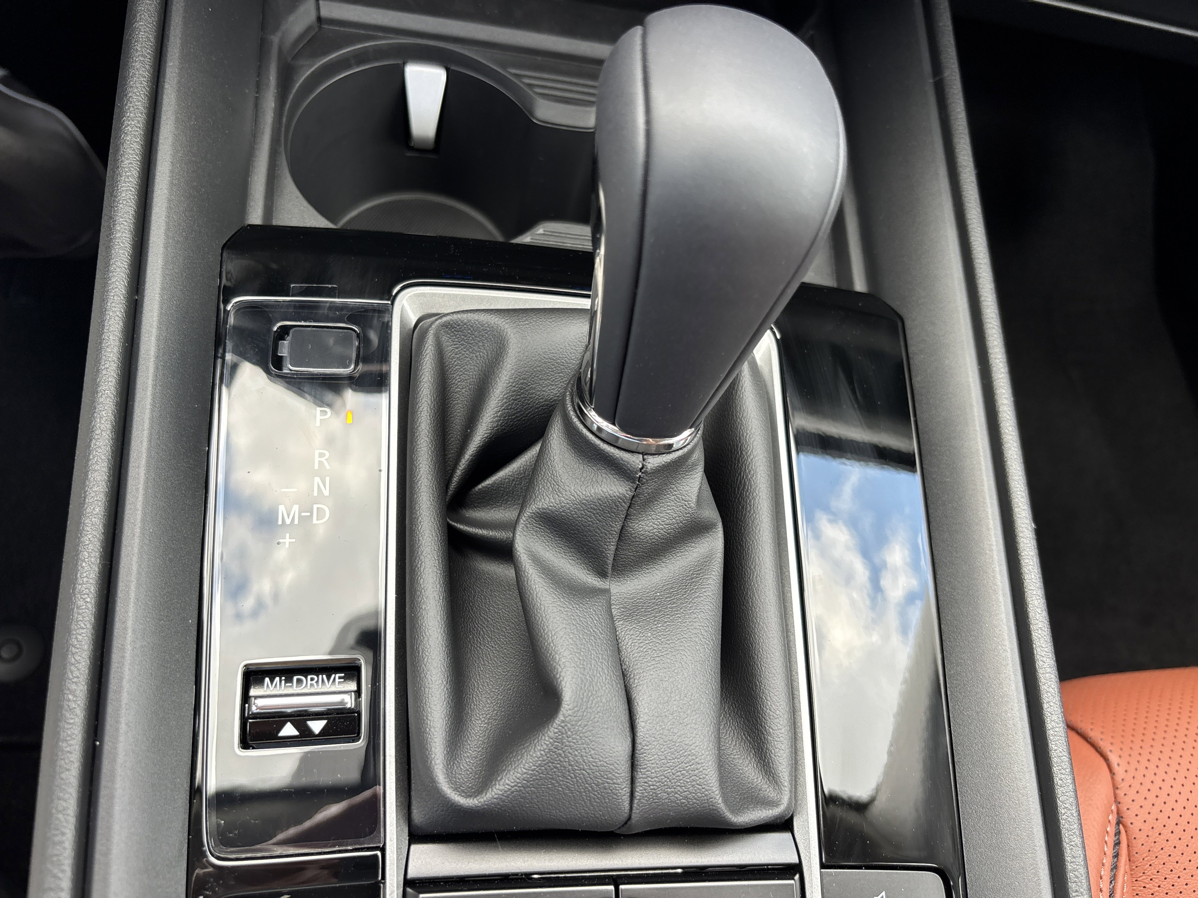 New 2026 MAZDA CX-50 Meridian Edition w/ Weather Package image 39