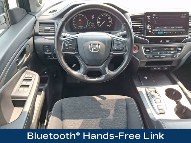 Used 2025 Honda Ridgeline Sport image 3