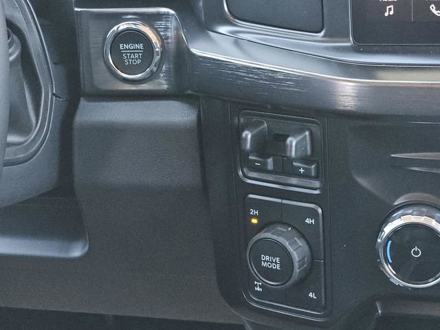 New 2026 Ford F250 Lariat image 17