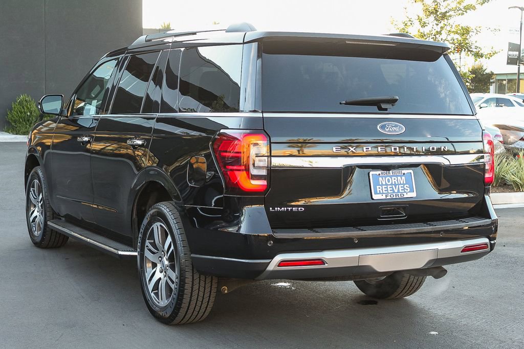 Used 2023 Ford Expedition Limited RWD image 9