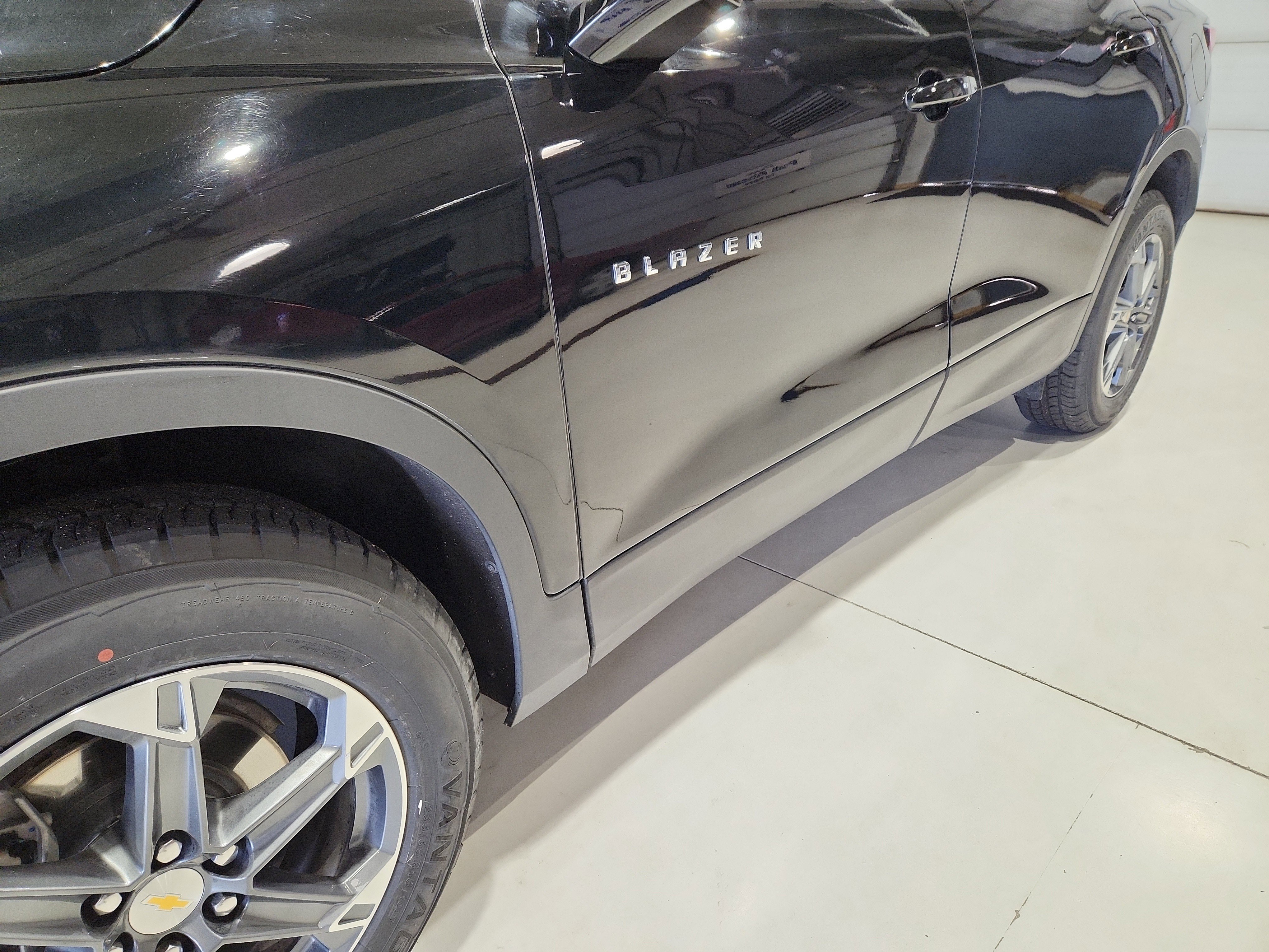 Used 2025 Chevrolet Blazer LT image 23