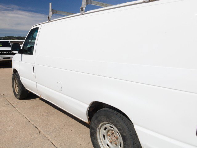 Used 2005 Ford E-150 and Econoline 150 RWD image 8