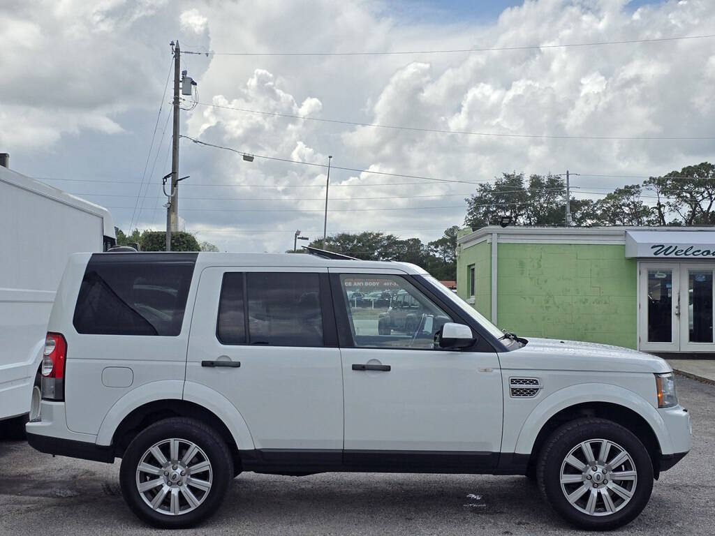 Used 2013 Land Rover LR4 HSE AWD/4WD image 4
