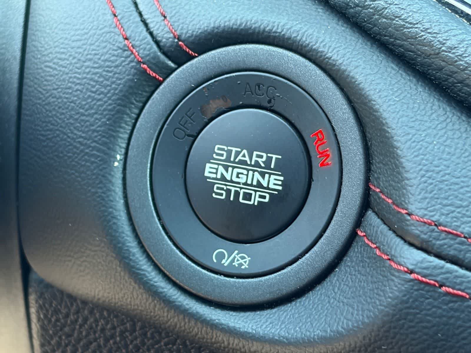 Used 2025 Dodge Durango GT AWD/4WD image 32
