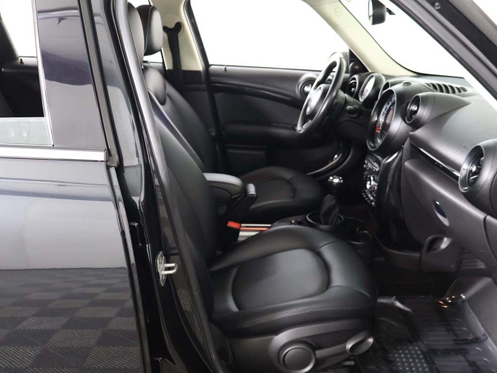 Used 2016 MINI Cooper Countryman FWD image 31