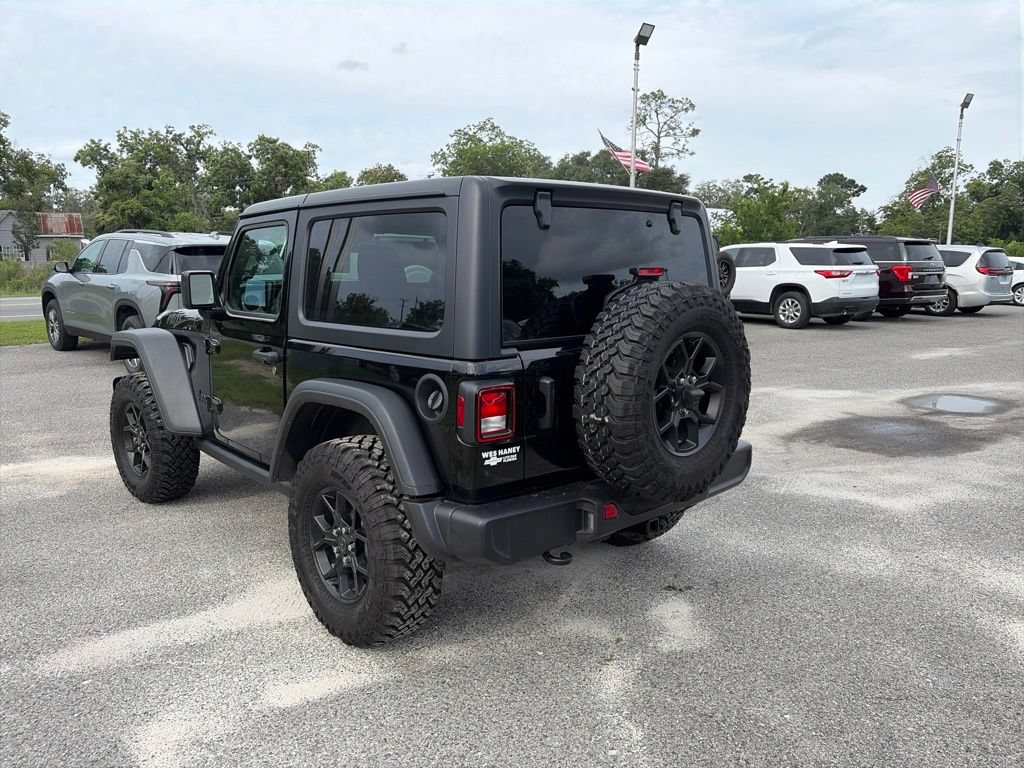 Used 2026 Jeep Wrangler Sport AWD/4WD image 6