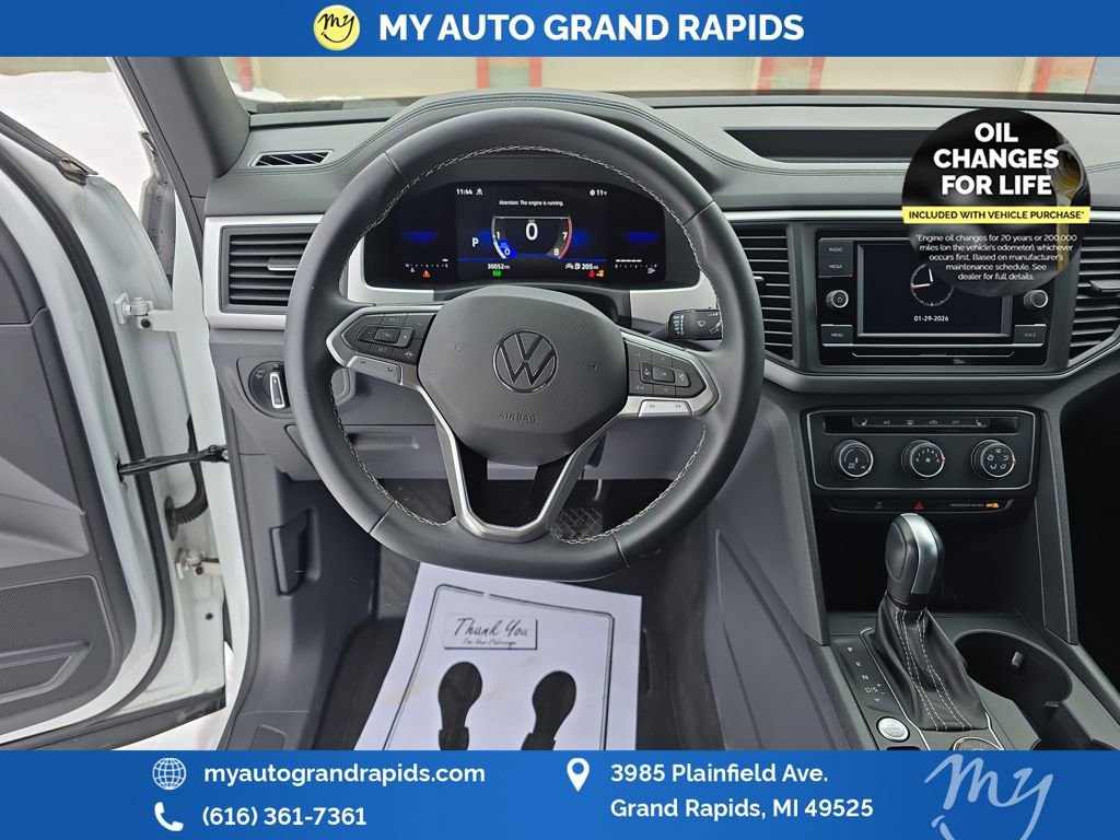Used 2023 Volkswagen Atlas Cross Sport SE image 13