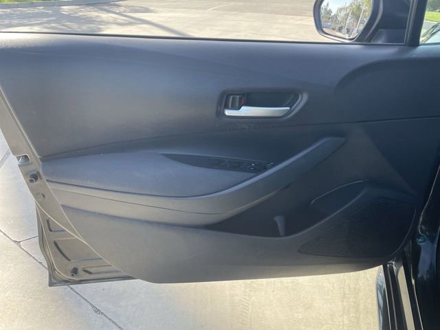 Used 2020 Toyota Corolla LE image 19